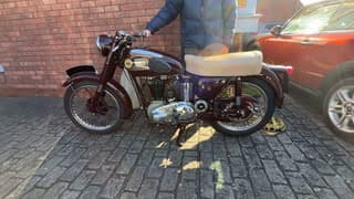 1956 Ariel 350cc Red Hunter Frame no. DU2698 Engine no. NBH18943 (see text) image 4